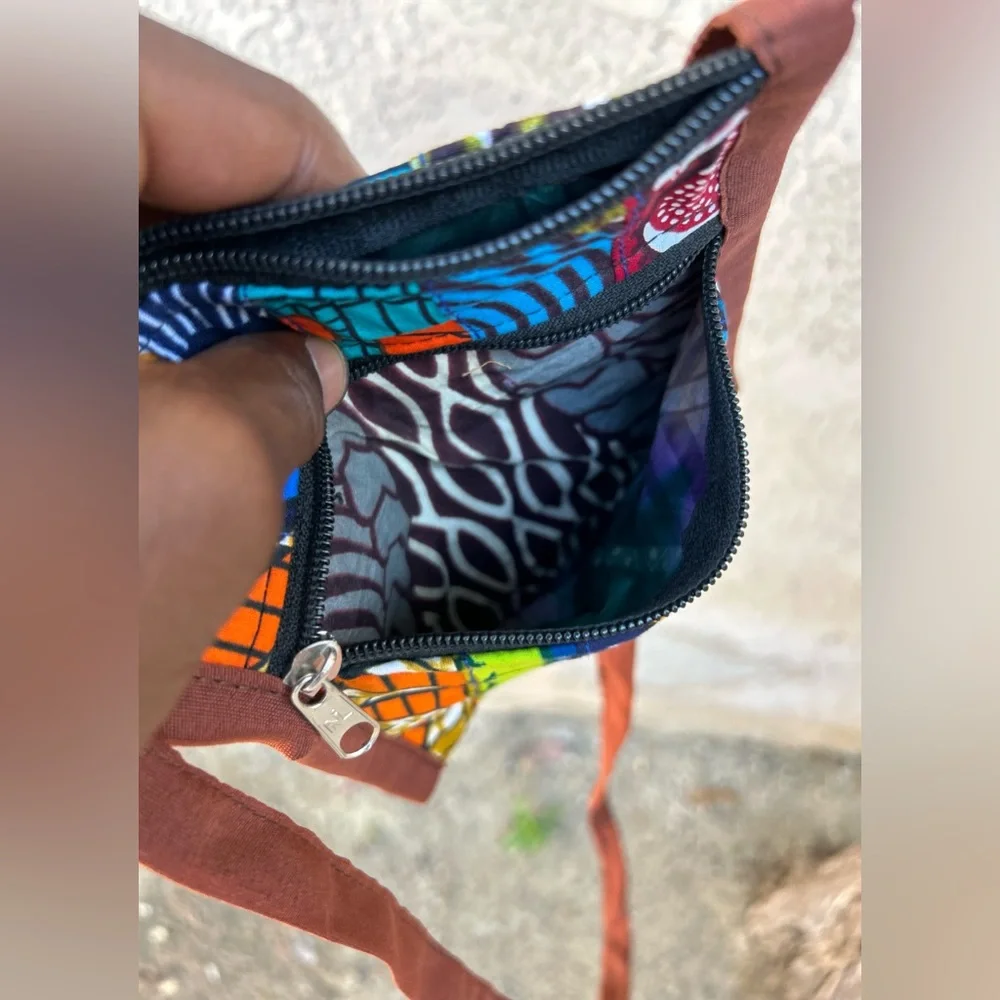 NW 💯 Cotton Patch Vlisco Fabric Crossbody Purse Sz 6”x6”